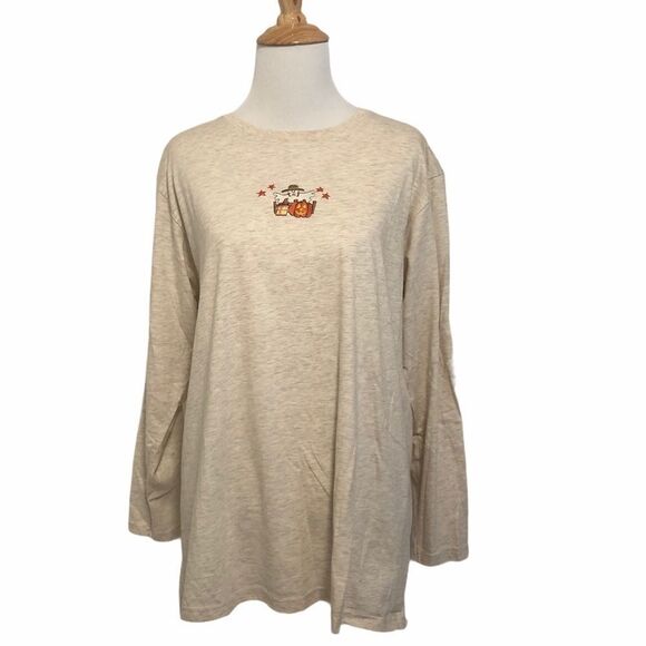 Mandal Bay long sleeve Halloween Tee - Picture 1 of 5